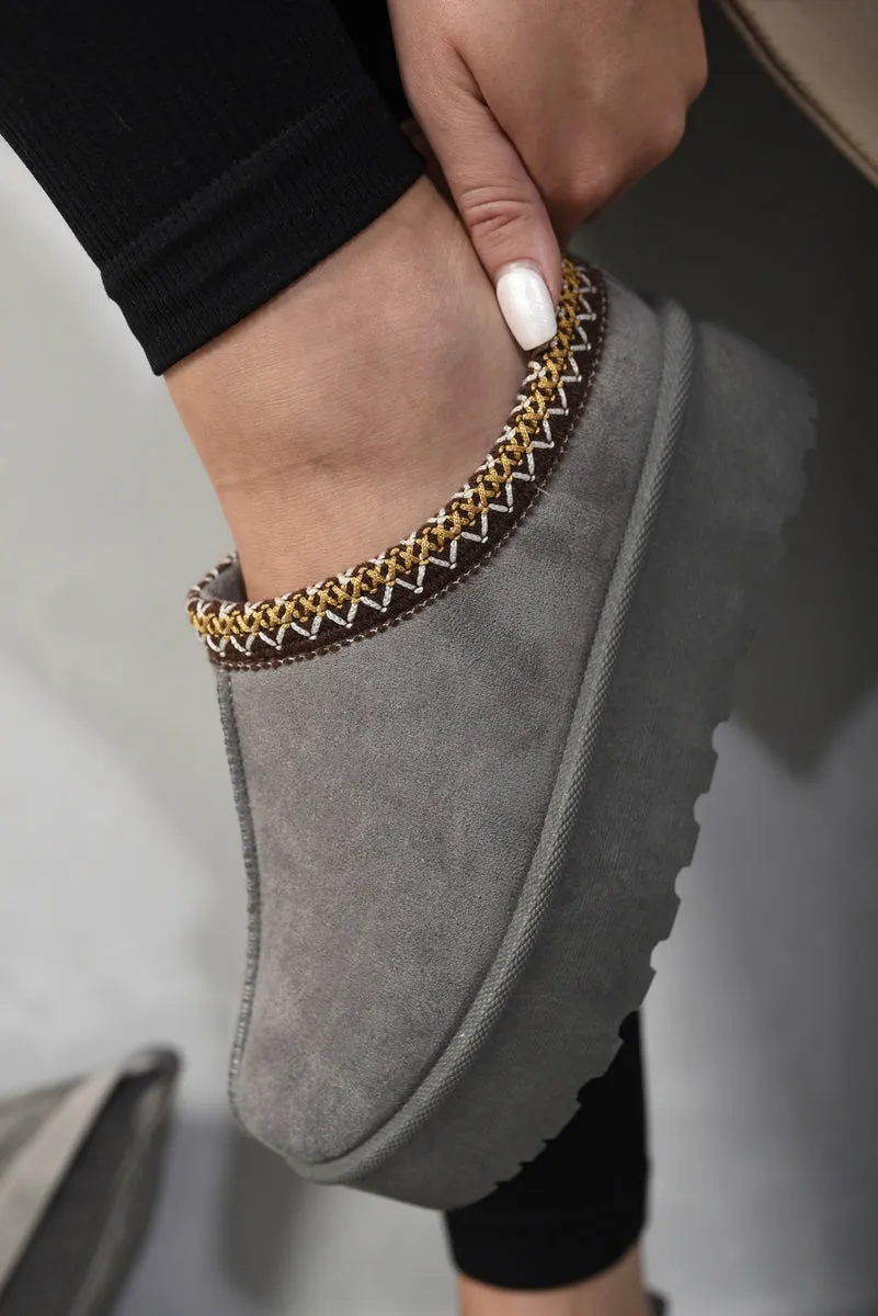 Aztec Detail Low Ankle Platform Slipper Boots