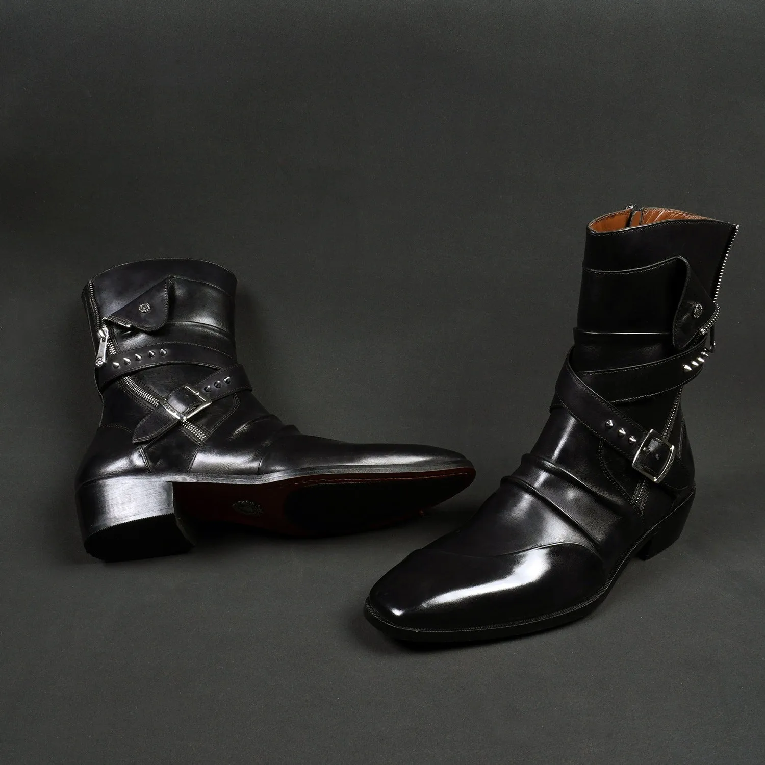 Sleek & Stylish Black Leather Cuban Boot