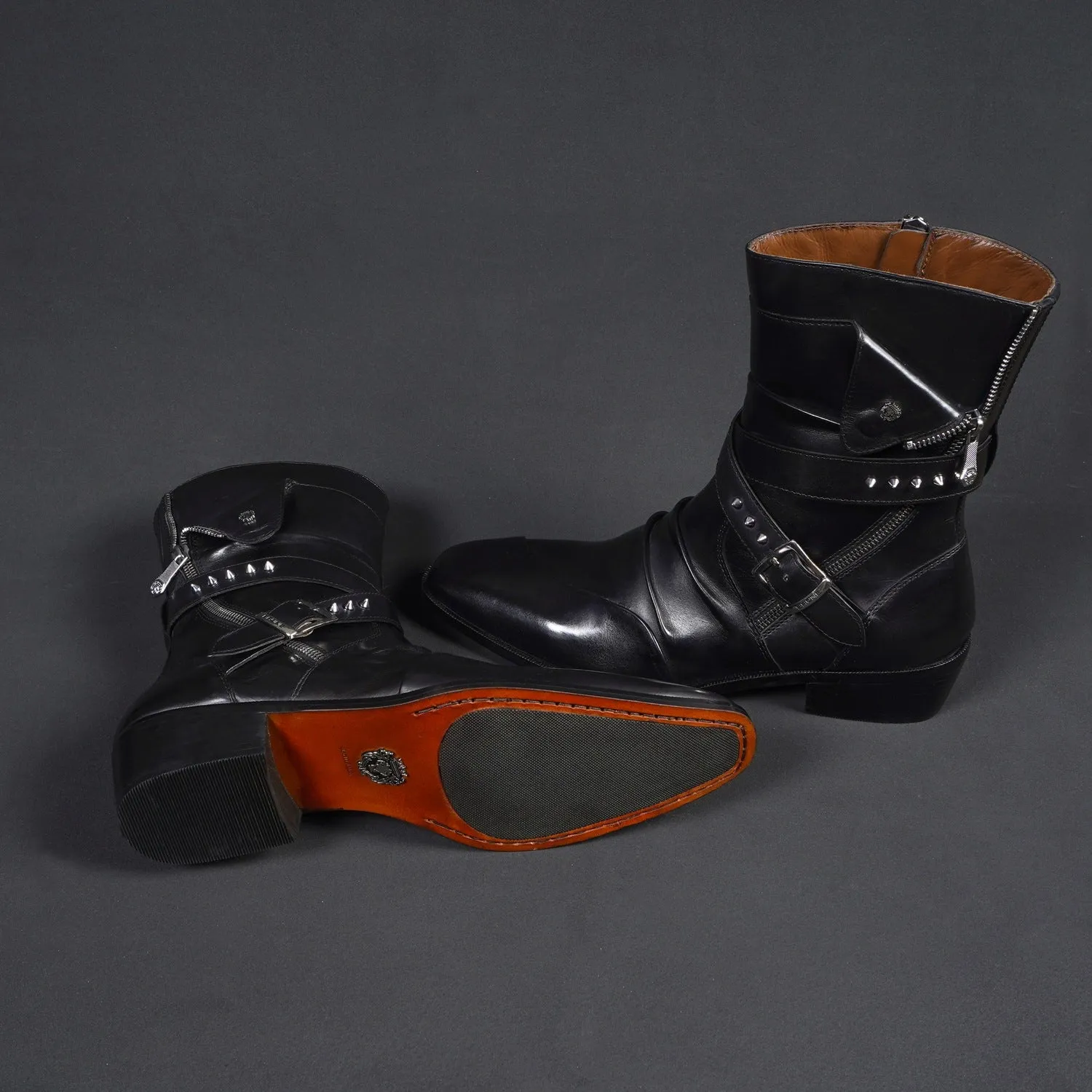 Sleek & Stylish Black Leather Cuban Boot