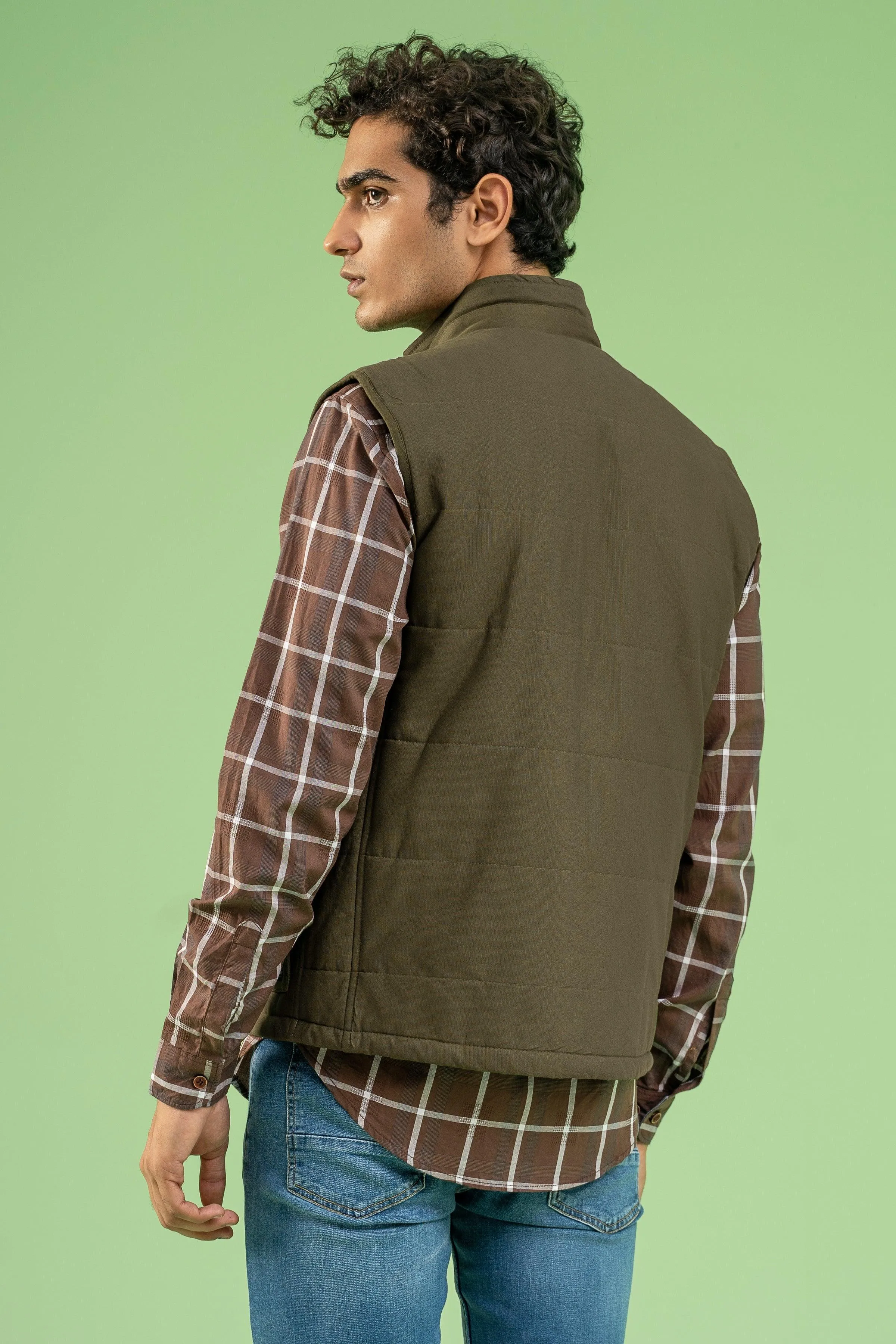 SLEEVESLESS RIPSTOP QUILTED JACKET DARK OLIVE