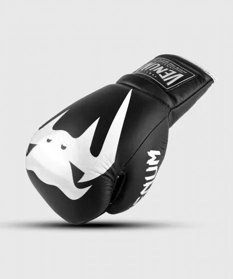 VENUM CUSTOM Giant 2.0 Pro Boxing with Laces